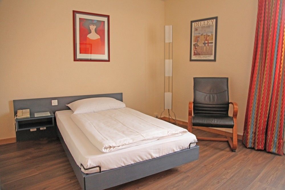 Hotel Comedie Женева Екстер'єр фото